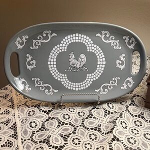 Temptations “Doodle Doo” w/White Rooster pattern stoneware platter.